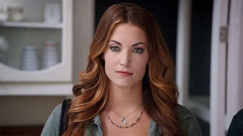 See the Hottest Becky O'Donohue Sexy Scenes .